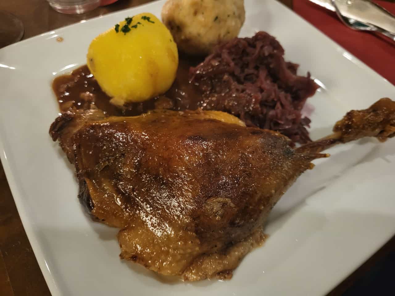 Gänse-Essen in der Weinhandlung Posch